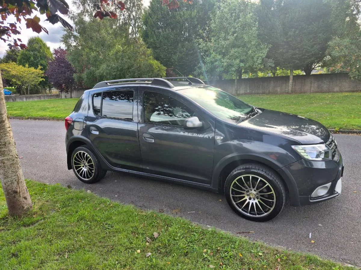 Dacia sandero stepway 1.5d - Image 5