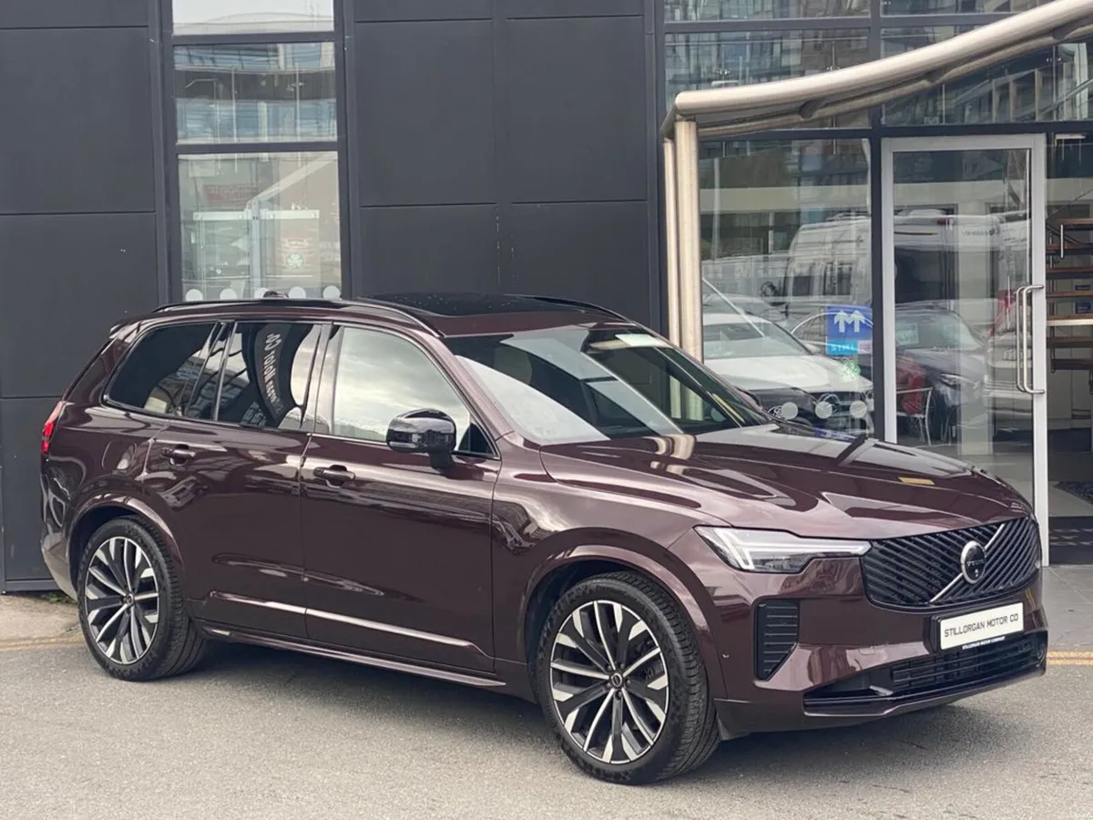 Volvo XC90 T8 Ultra 7 Seat AWD Auto (PHEV) - Image 1