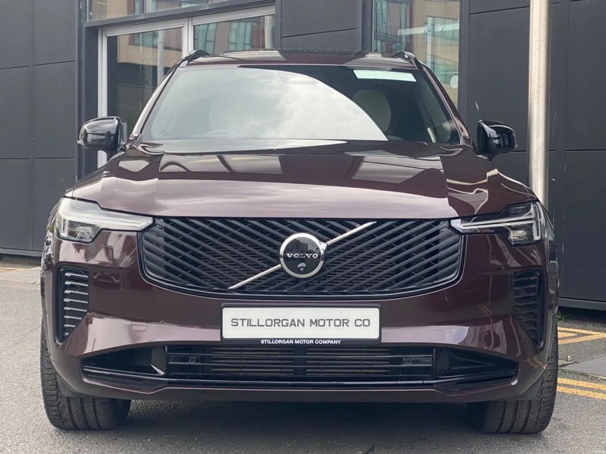 Volvo XC90 T8 Ultra 7 Seat AWD Auto (PHEV) - Image 2