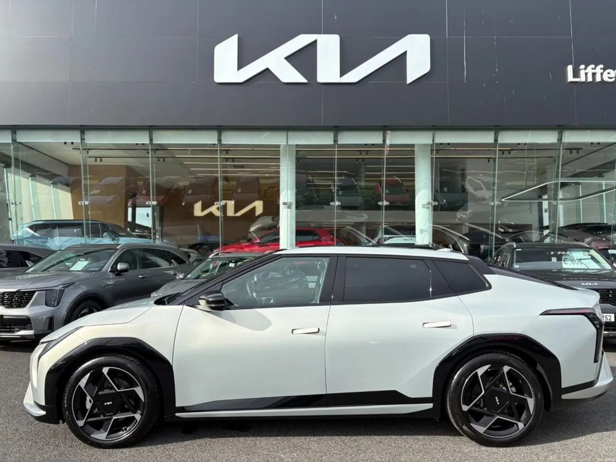Kia EV4 GT Line Fastback ( Range 612 km ) (3.9% AP - Image 3