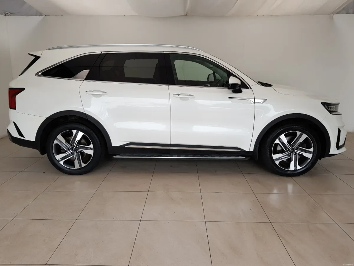 Kia Sorento DSL MY23 SAM 5DR Auto - Image 2