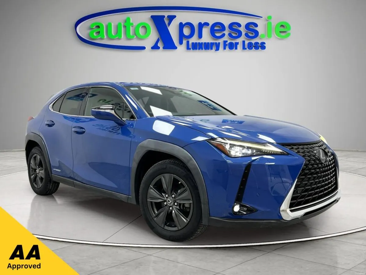 Lexus UX 2.0 Hybrid, Reversing camera - Image 1