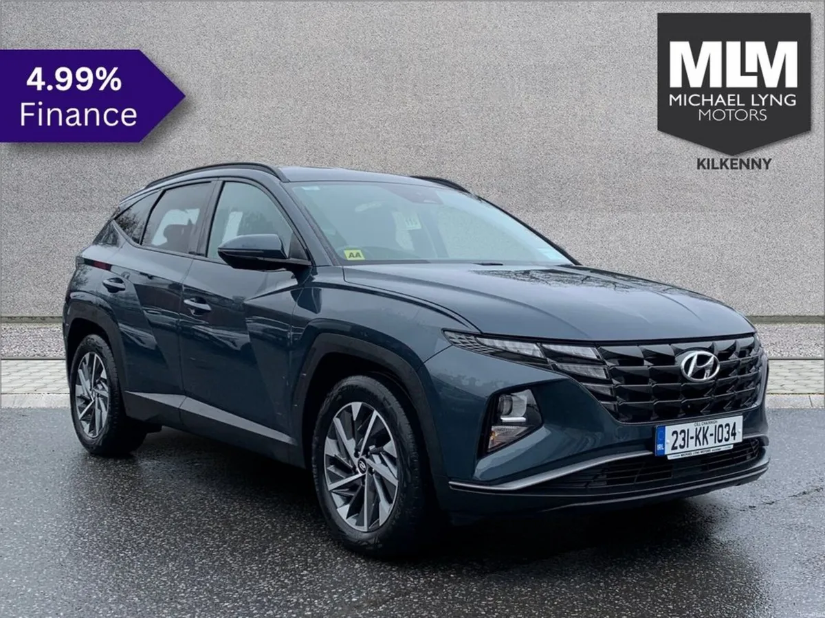 Hyundai Tucson IX35 EXECUTIVE 5DR - Image 1