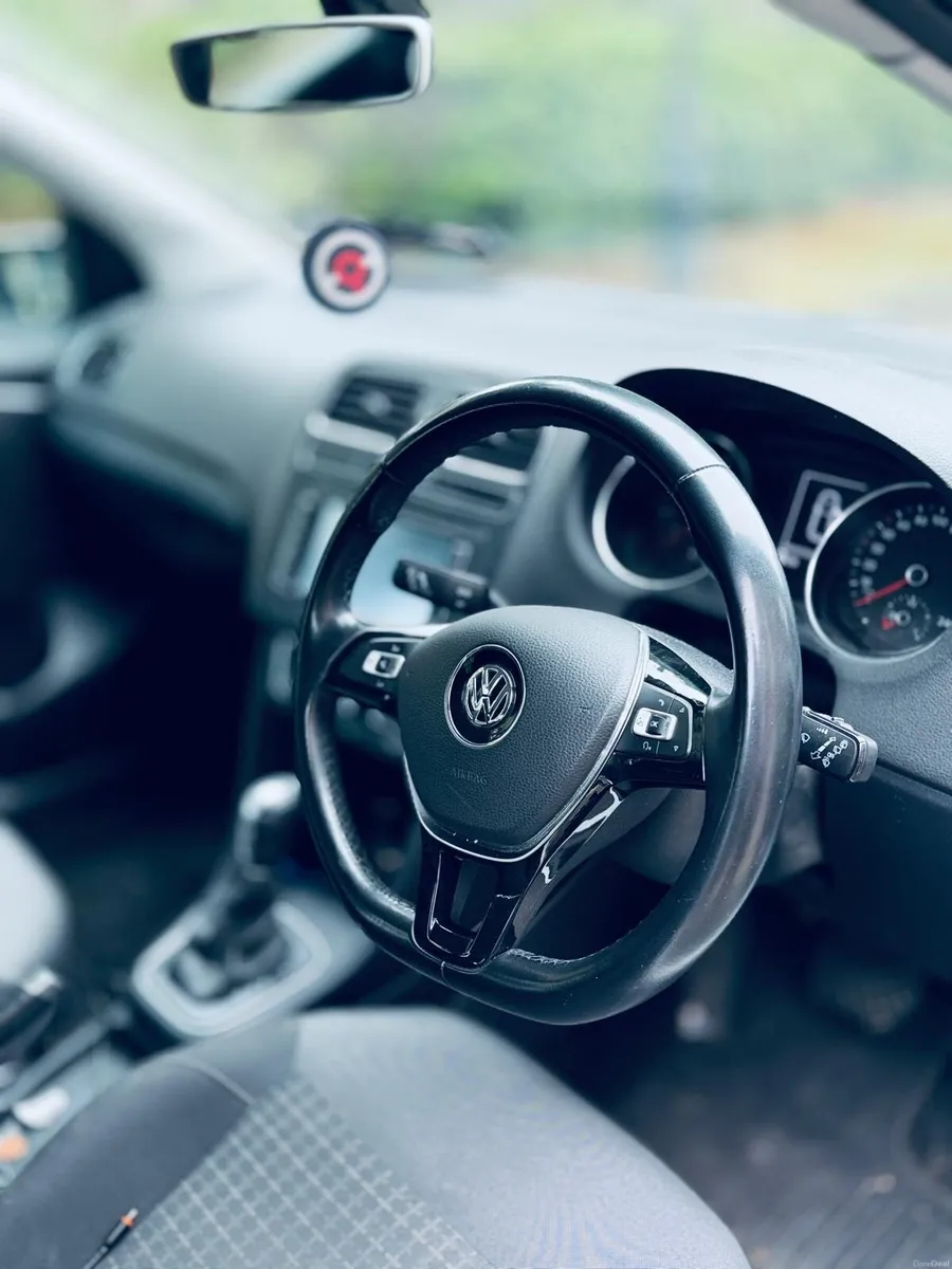 Volkswagen Polo 2016 - Image 5