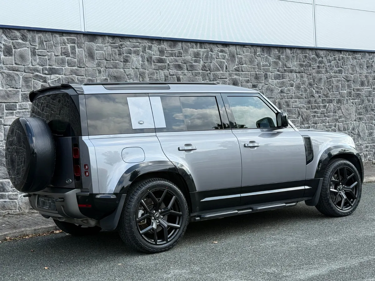 2021 Land Rover Defender 110 X-Dynamic SE P400e N1 - Image 3