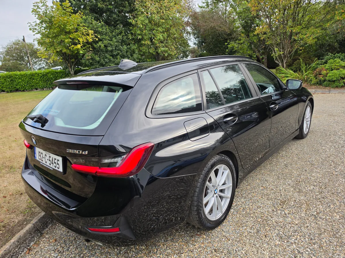 192'BMW 320D TOURING - Image 6