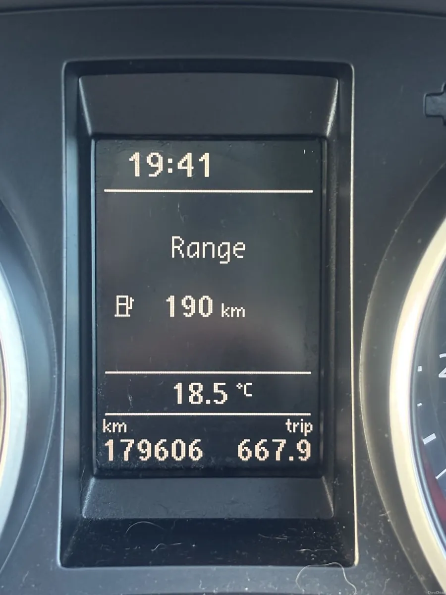Volkswagen Golf 2010 - Image 6