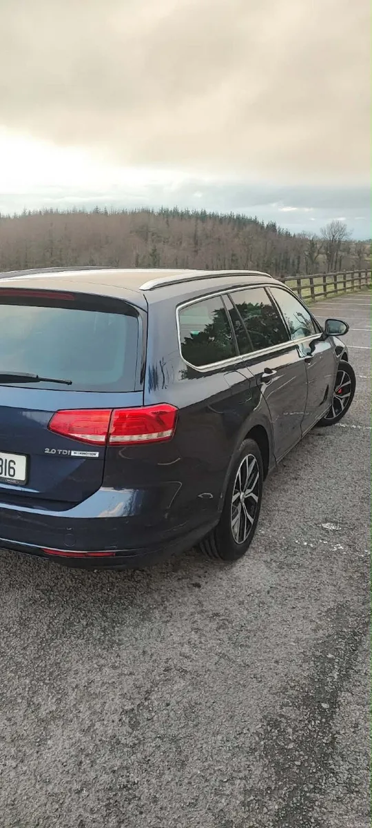 Volkswagen Passat 2015 - Image 6