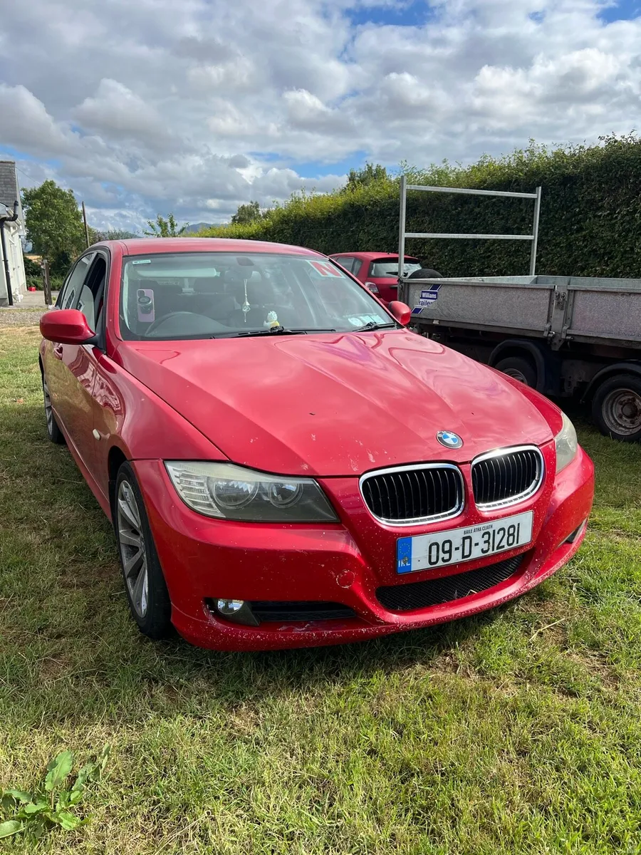 Bmw 320D 2009 - Image 3