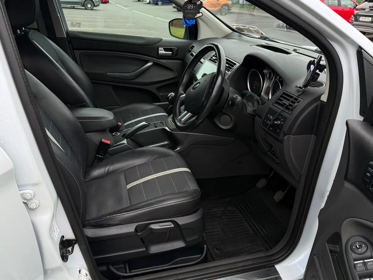 Ford kuga 4x4 diesel - Image 5