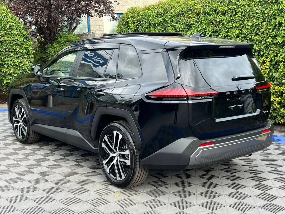 Toyota RAV4 Z-SPEC 2.5 HYBRID AWD AUTO ** BRAND NE - Image 6