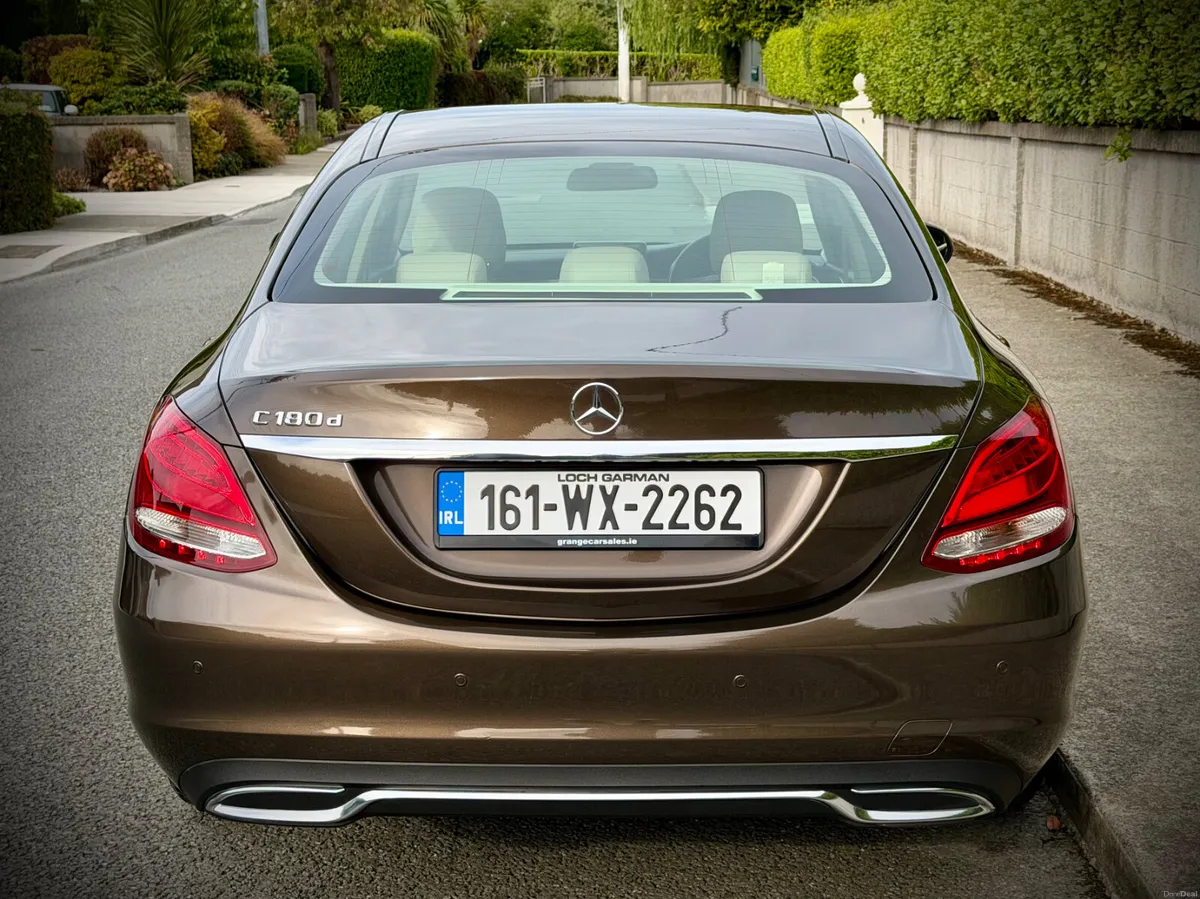 Mercedes-Benz C-Class 2016 - Image 5