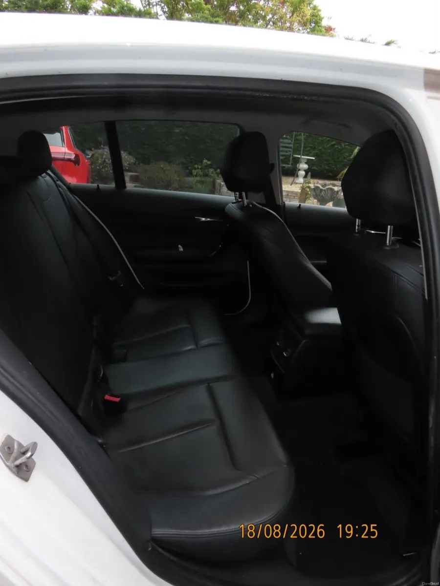 BMW 1-Series 2016 - Image 5