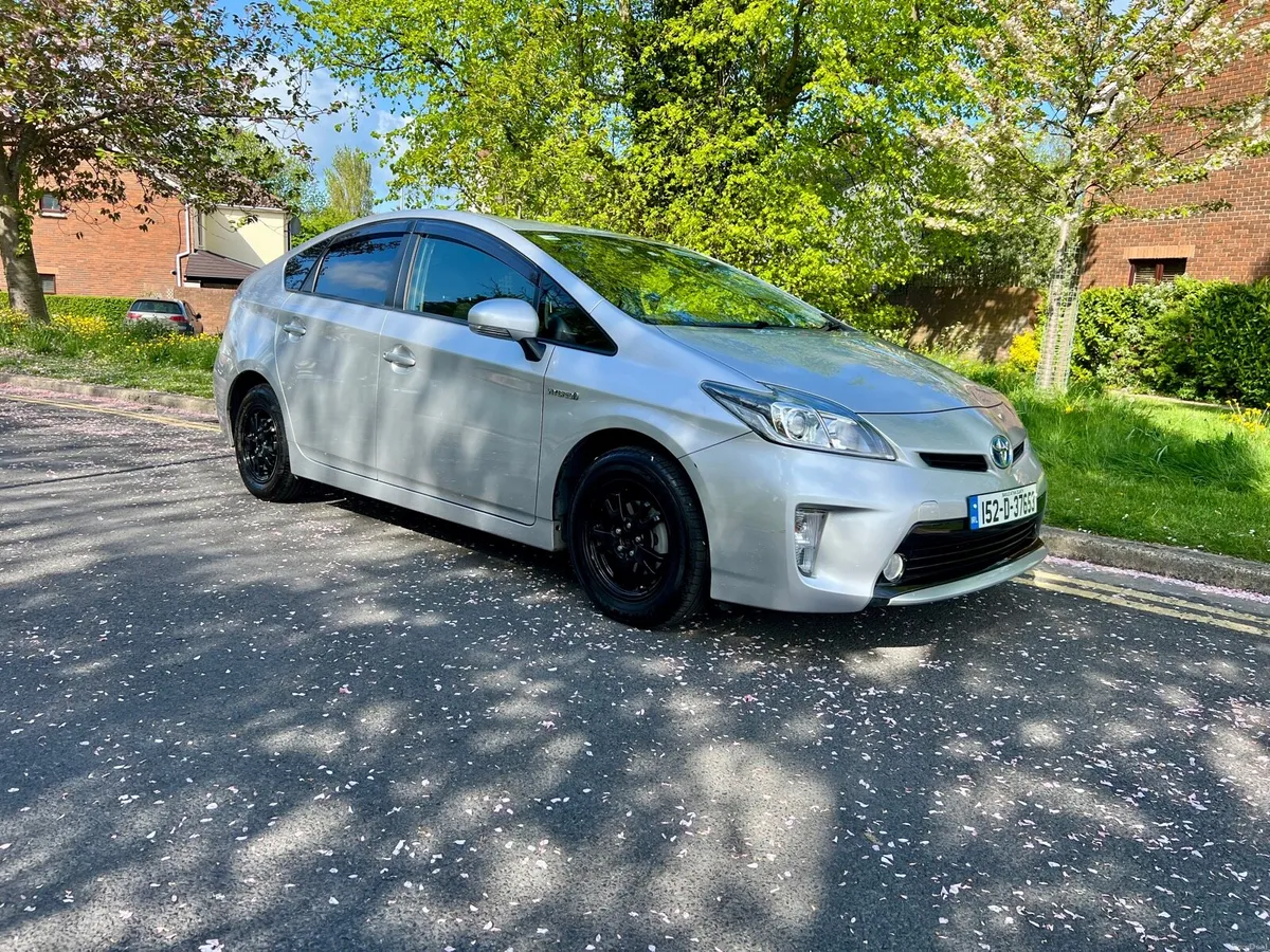 Toyota Prius Hybrid 1.8 Petrol - Image 2