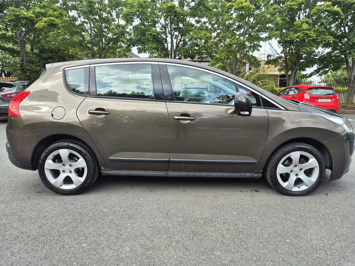 Peugeot 3008 2010 MINT CAR - Image 4