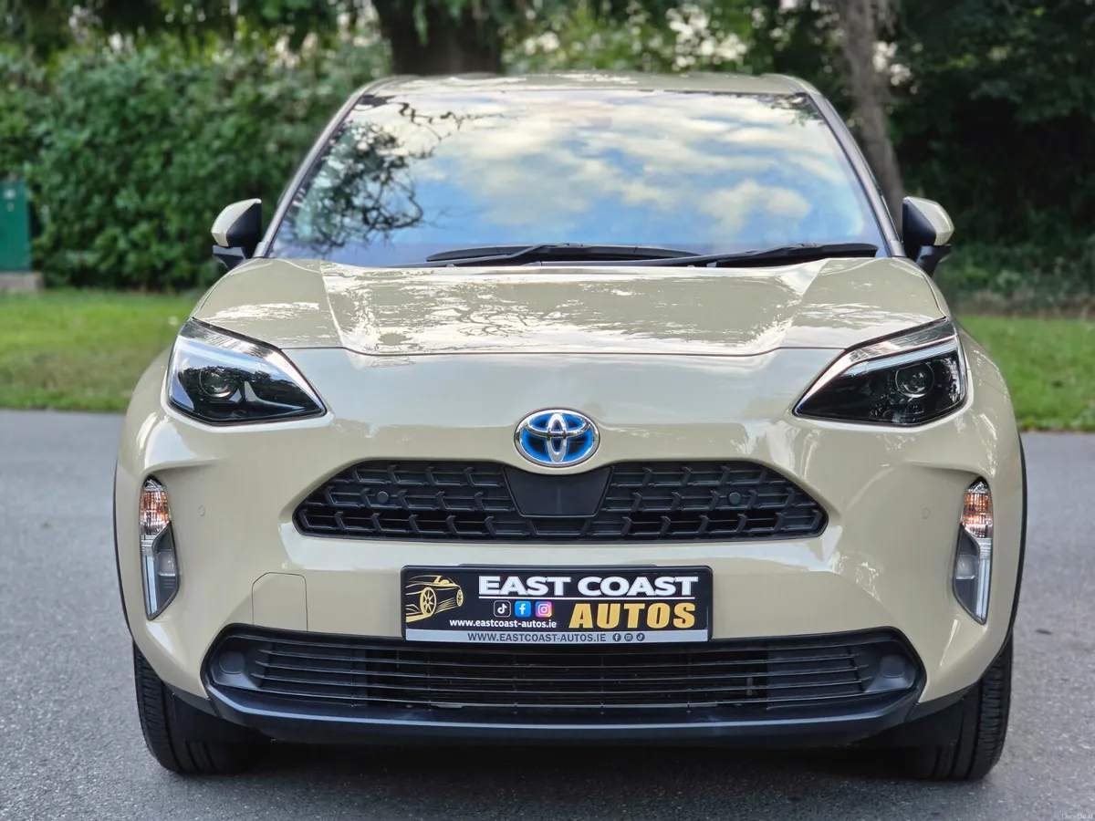 2020 Toyota Yaris Cross 1.5 Petrol Hybrid Automatc - Image 4