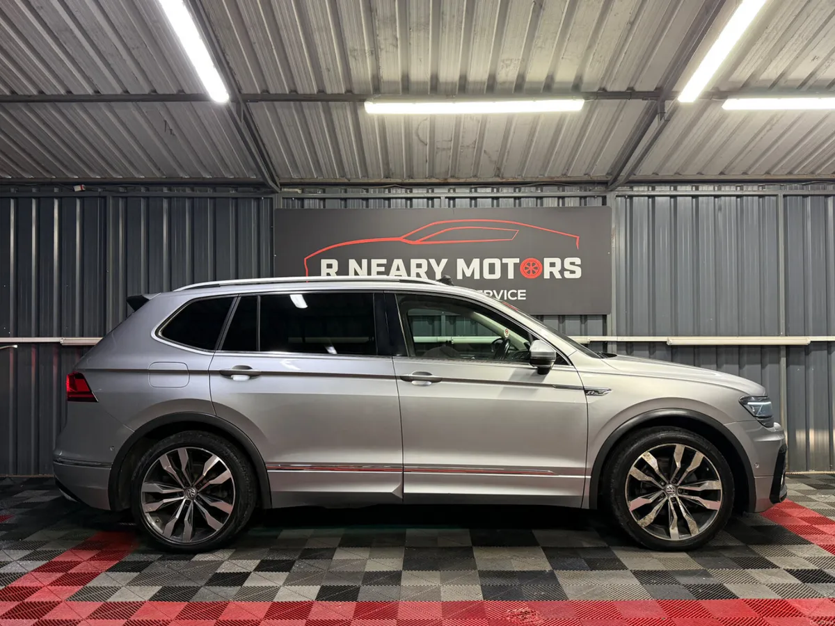 2020 202 Volkswagen Tiguan 2.0 TDI 150HP 4WD R-Lin - Image 5