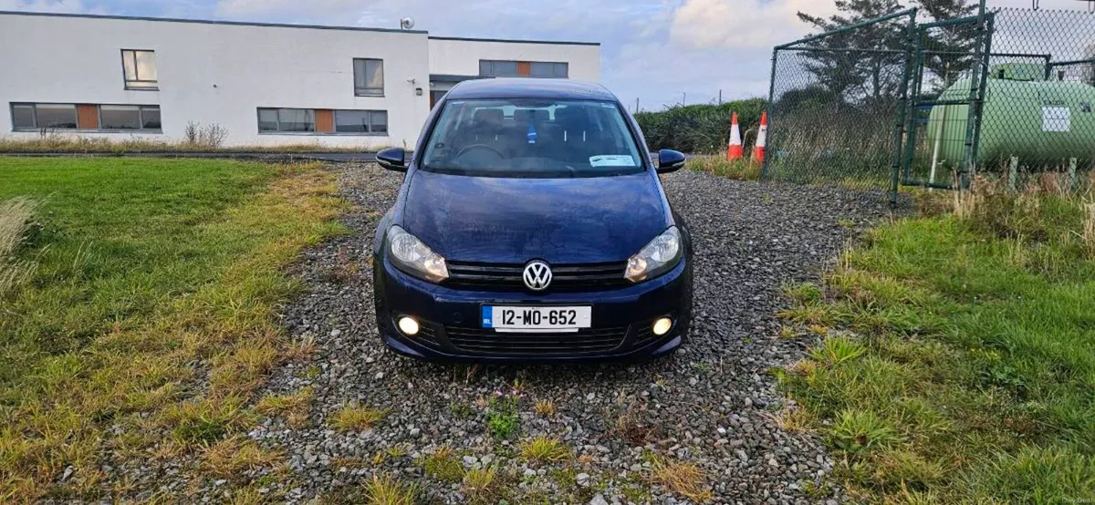 2012 Volkswagen Golf R Line - Image 4