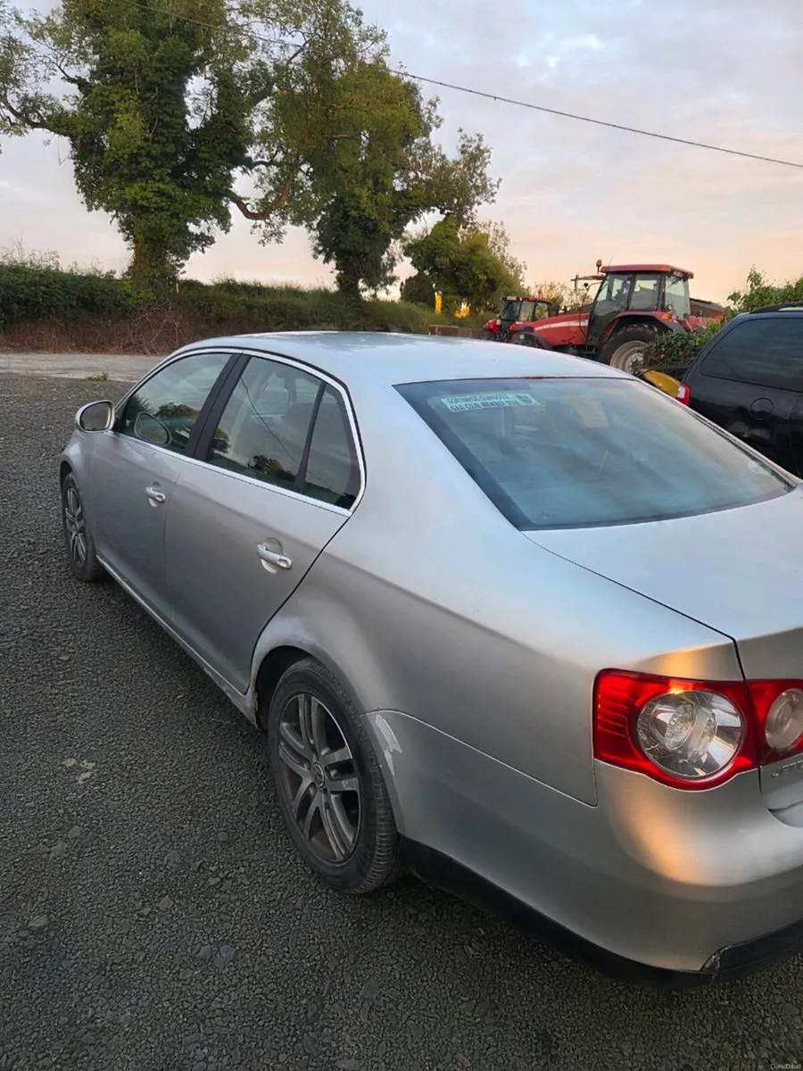 Jetta 2.0L - Image 5