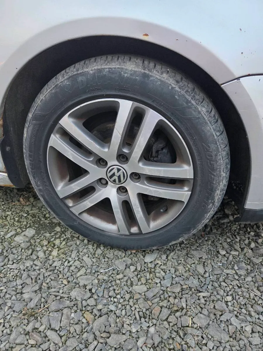 Jetta 2.0L - Image 3