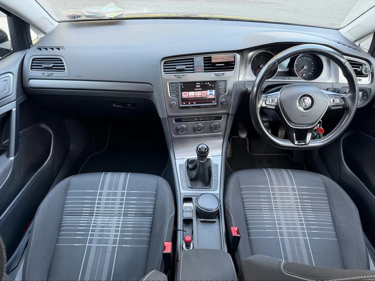 Volkswagen Golf Comfortline *Lounge* 2016 - Image 5