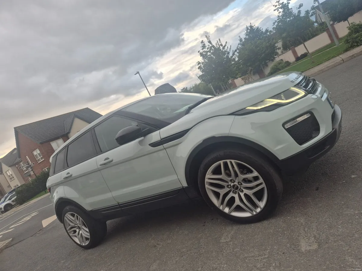 Land Rover Range Rover Evoque 2017 - Image 4