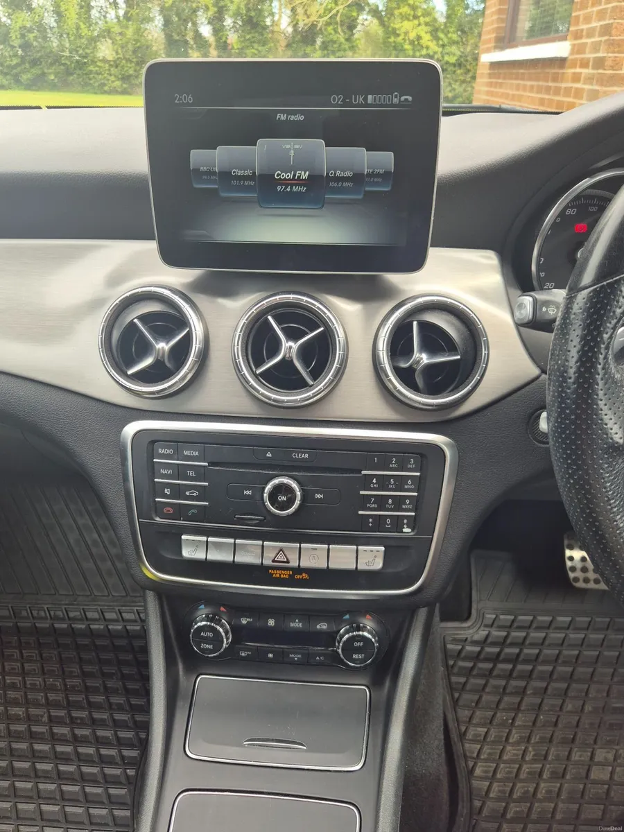 Mercedes-Benz CLA 2018 - Image 2