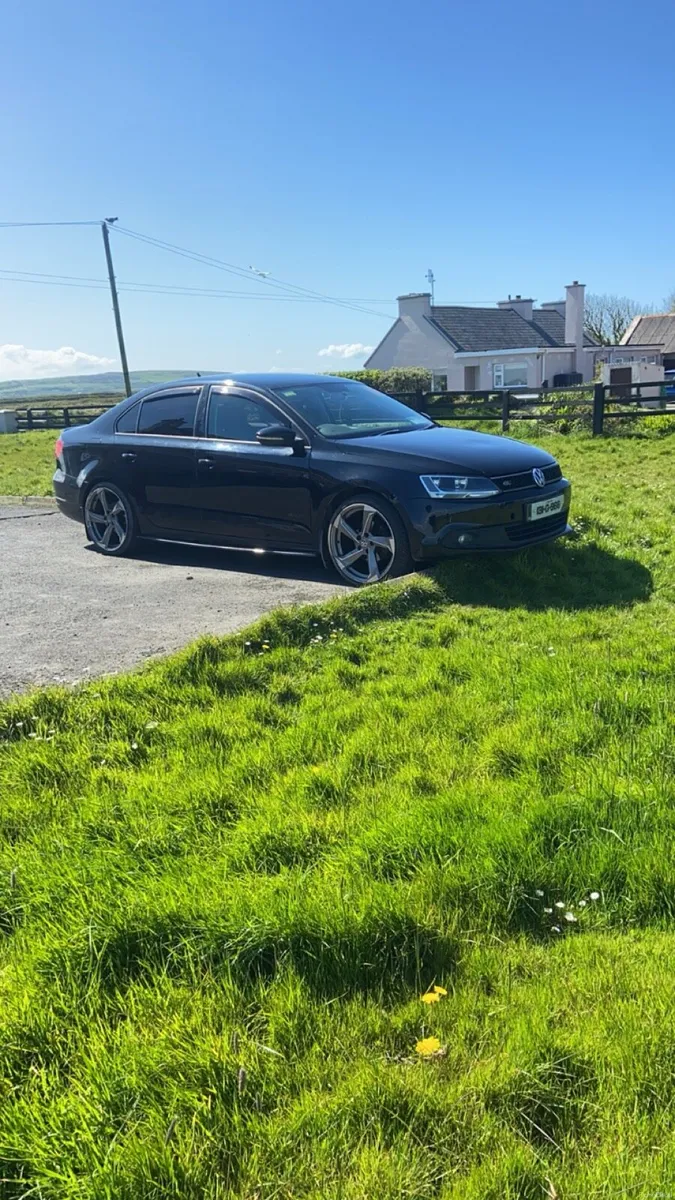 Volkswagen Jetta 1.6 - Image 2