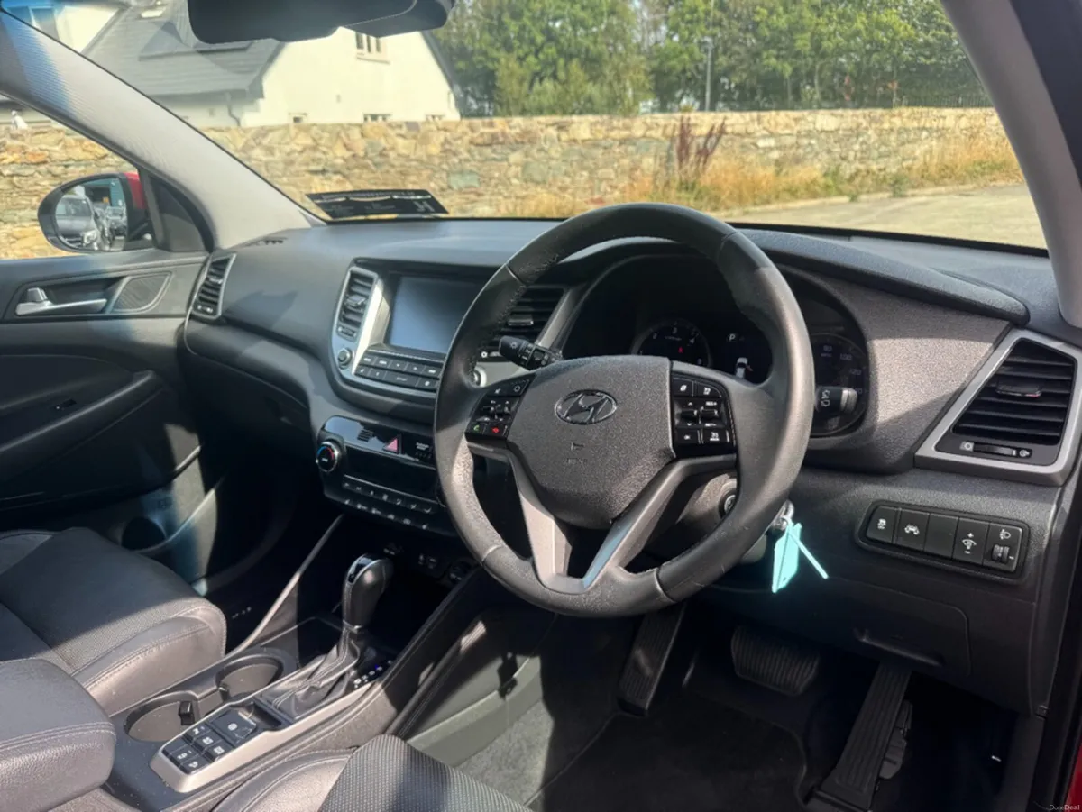 Hyundai Tucson 1.7 CRDI SPORT EDITION 141PS 5DR A - Image 5