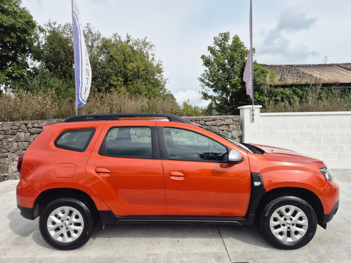 Dacia Duster EXPRESSION BLUE DCI 115 4X2 NB - Image 1