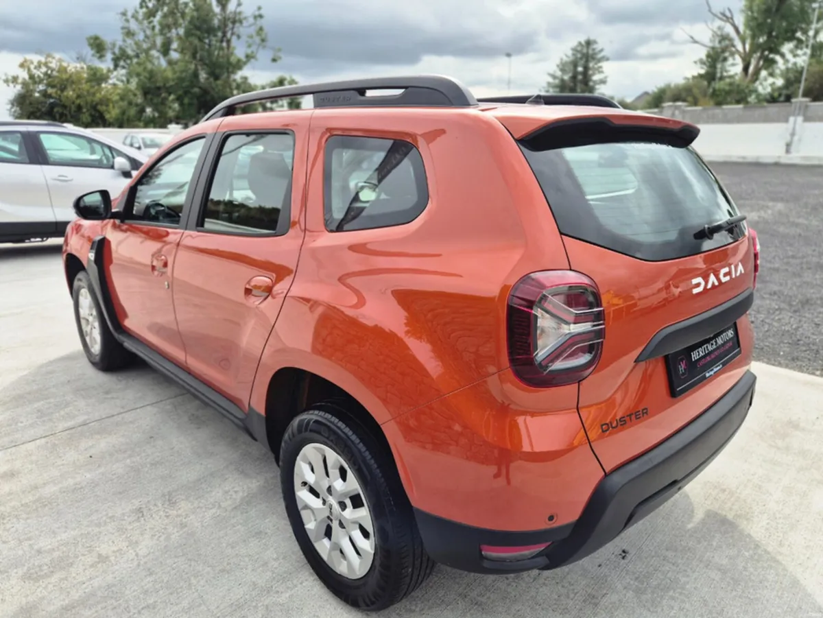Dacia Duster EXPRESSION BLUE DCI 115 4X2 NB - Image 4