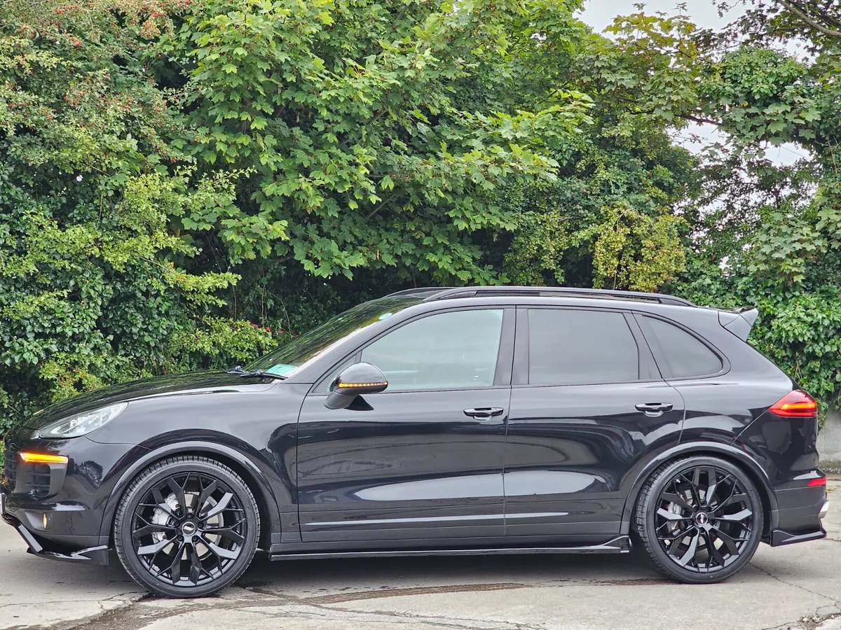 Porsche Cayenne 2017 diesel ⛽️ 3L platinum sports - Image 4