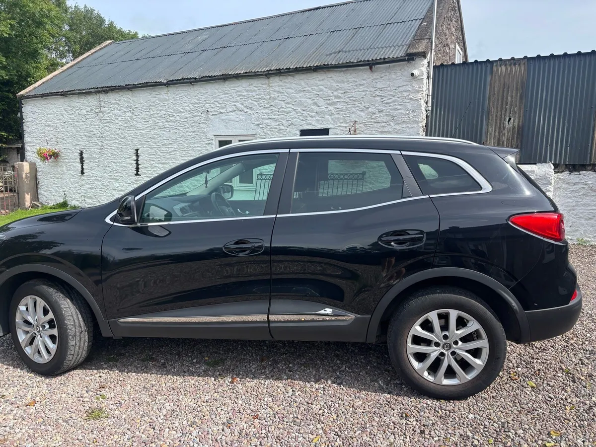 Renault Kadjar 1.5 56,000 miles - Image 3