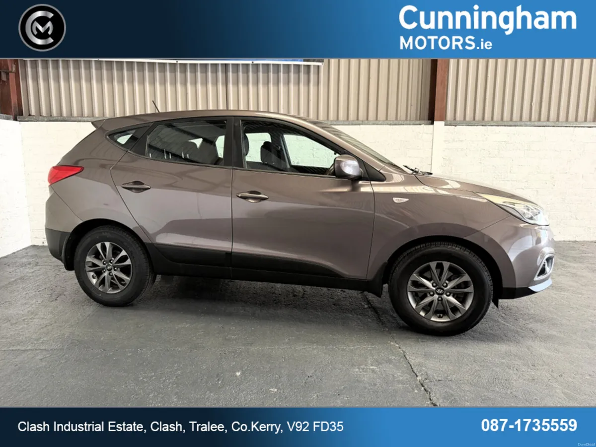 Hyundai ix35 1.7 'CELEBRATION' 4DR - Image 3