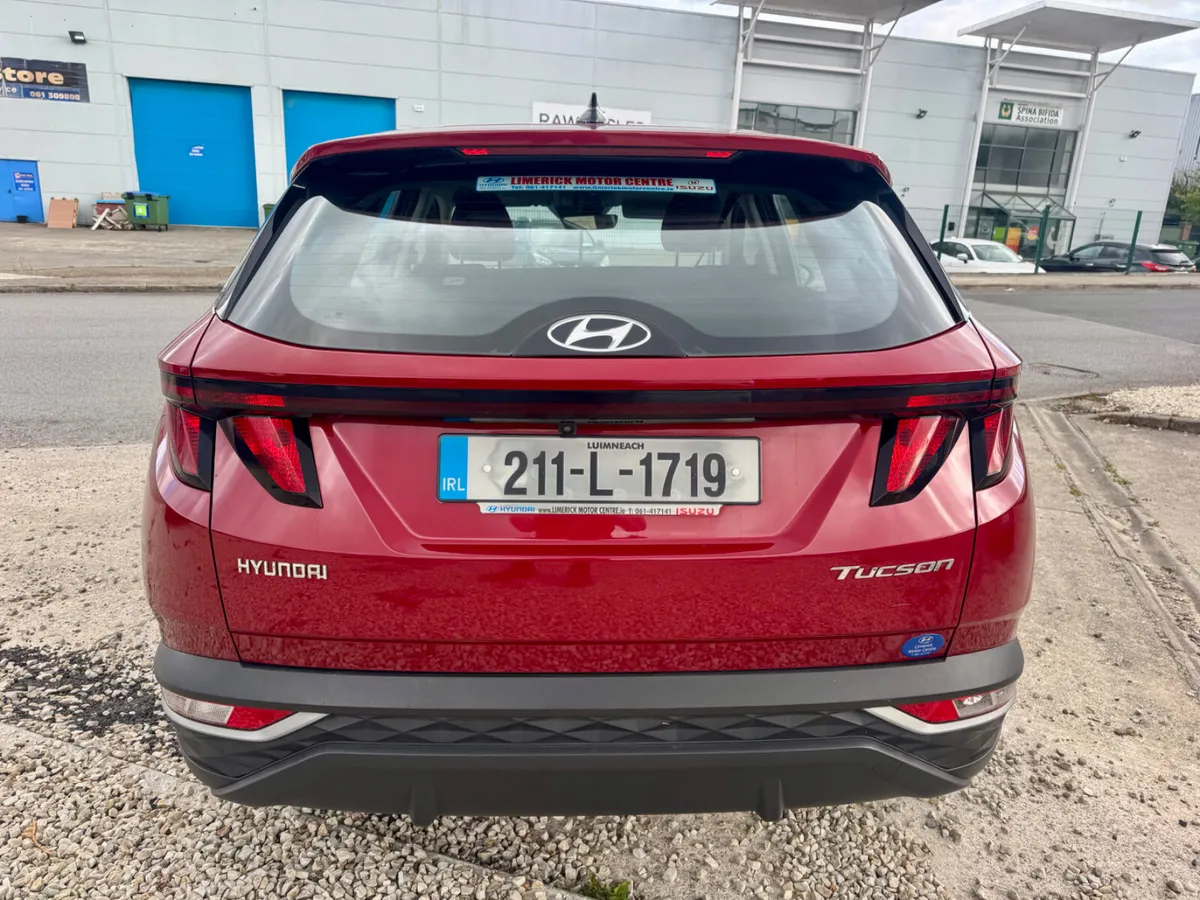 Hyundai Tucson 2021 comfort plus model - Image 5