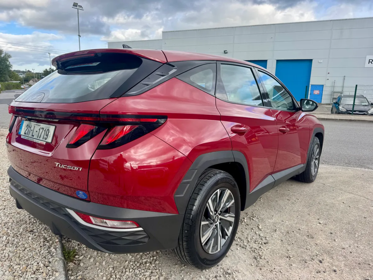 Hyundai Tucson 2021 comfort plus model - Image 4