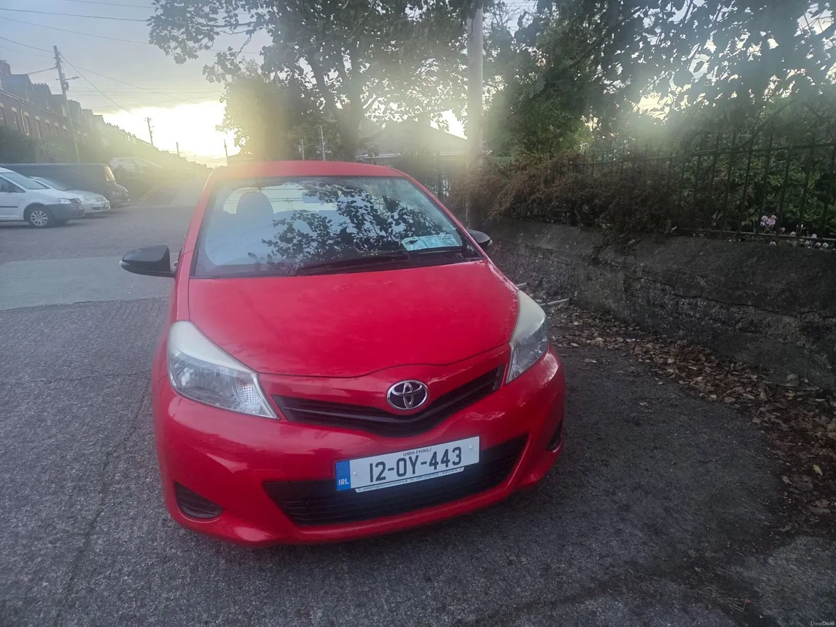 2012 Toyota Yaris Nct 3/27,Immaculate. - Image 5