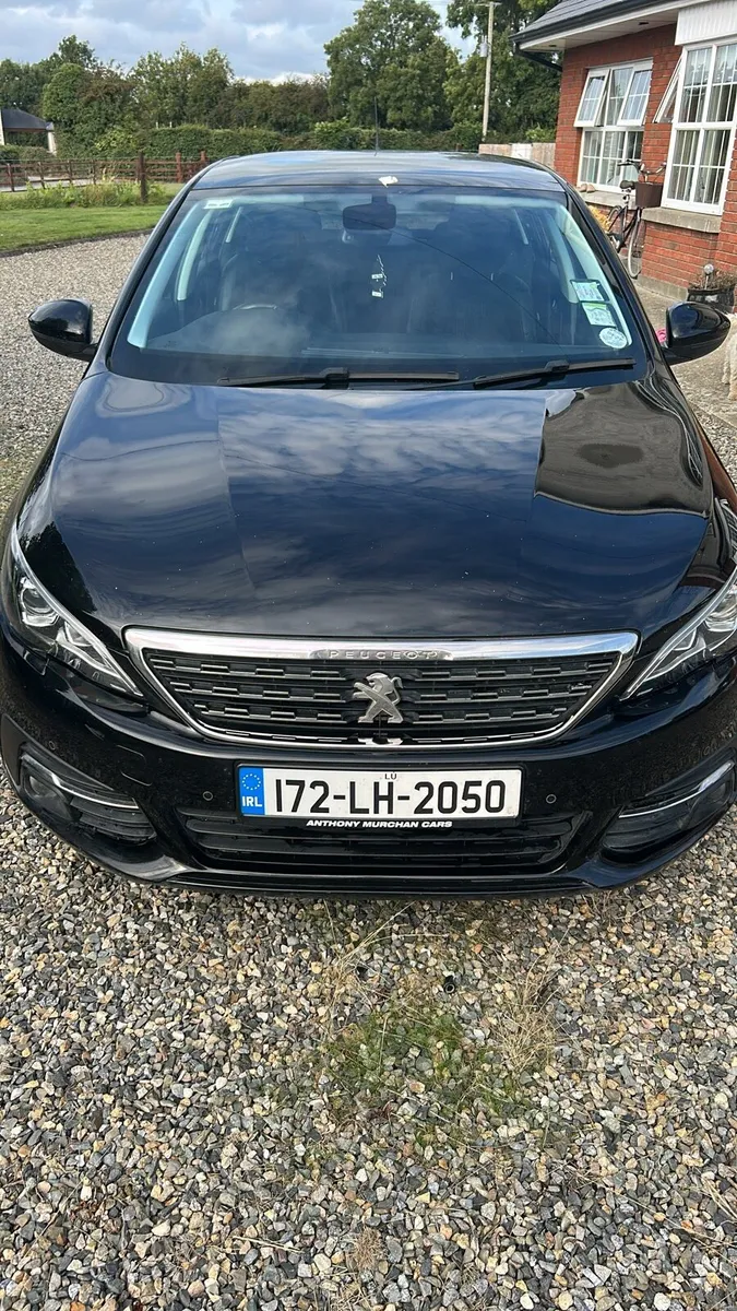 2017 Peugeot 308 Allure - Image 1