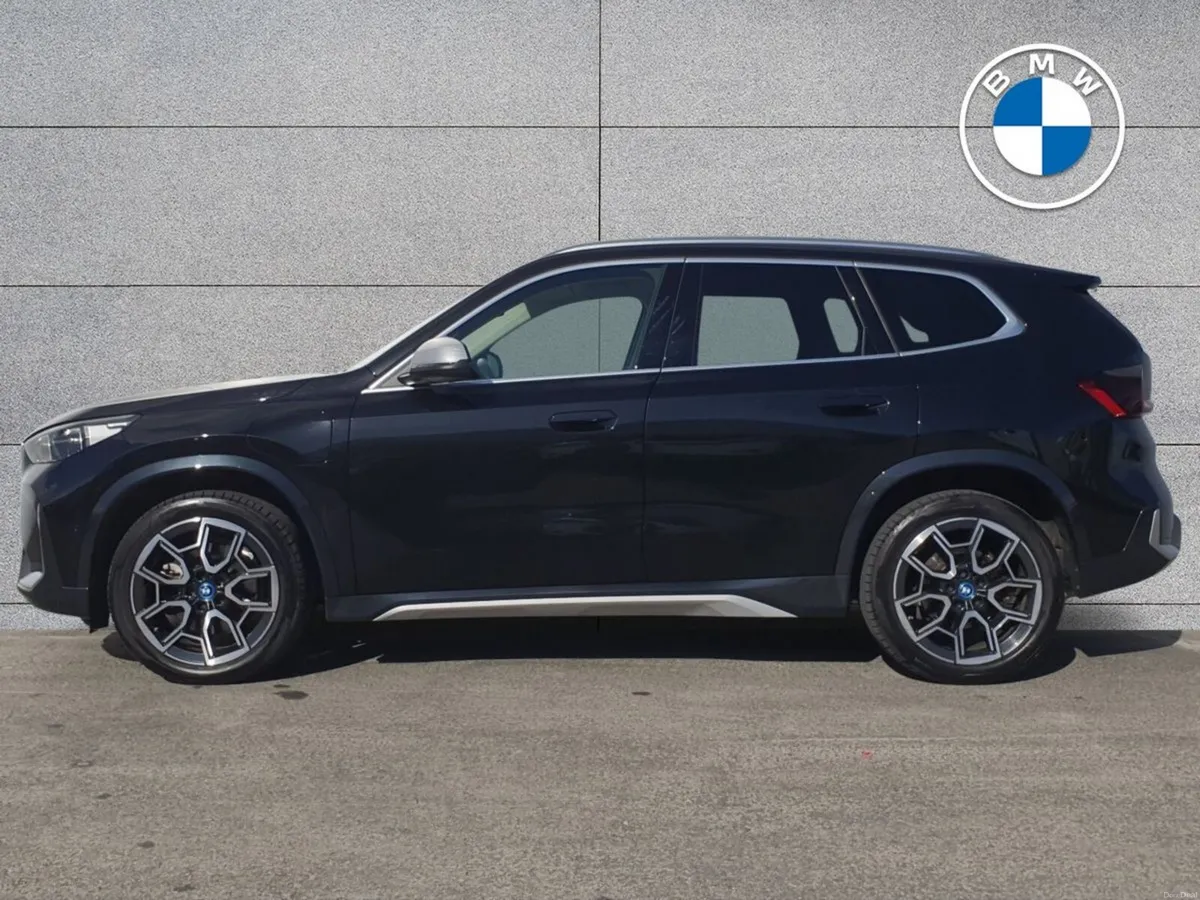 BMW X1 xDrive25e xLine - Image 3