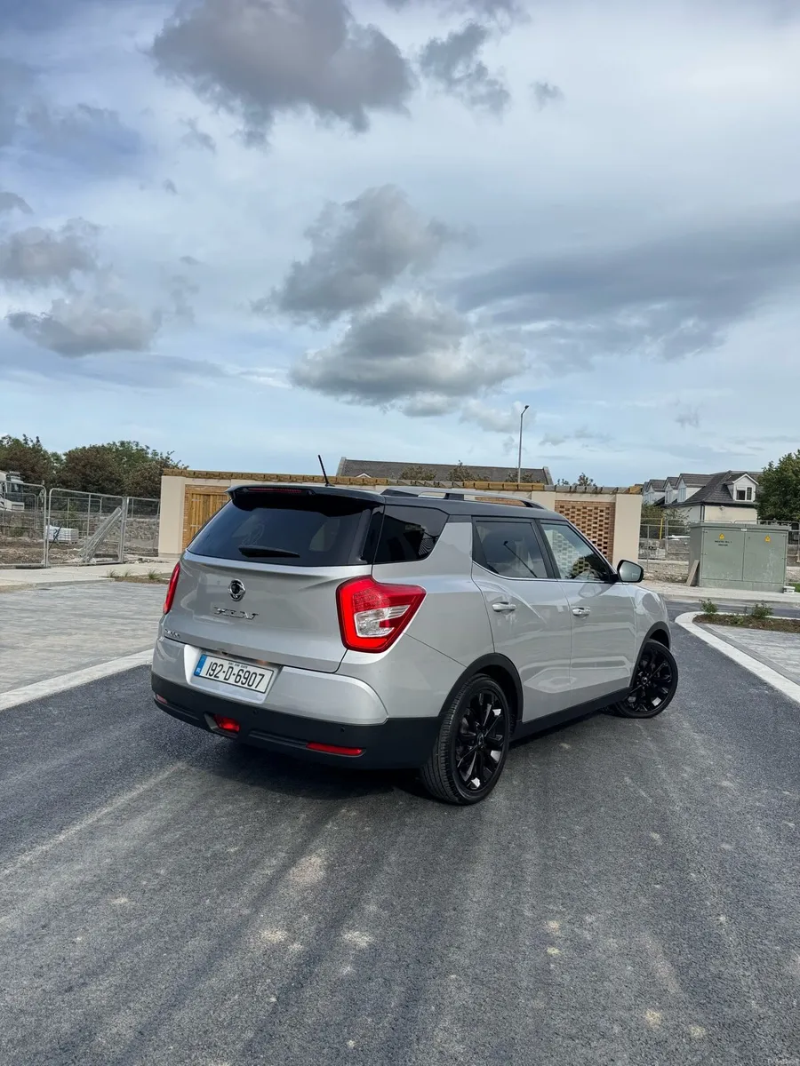 2019 SsangYong Tivoli 2WD | High Spec |Only 31k km - Image 4