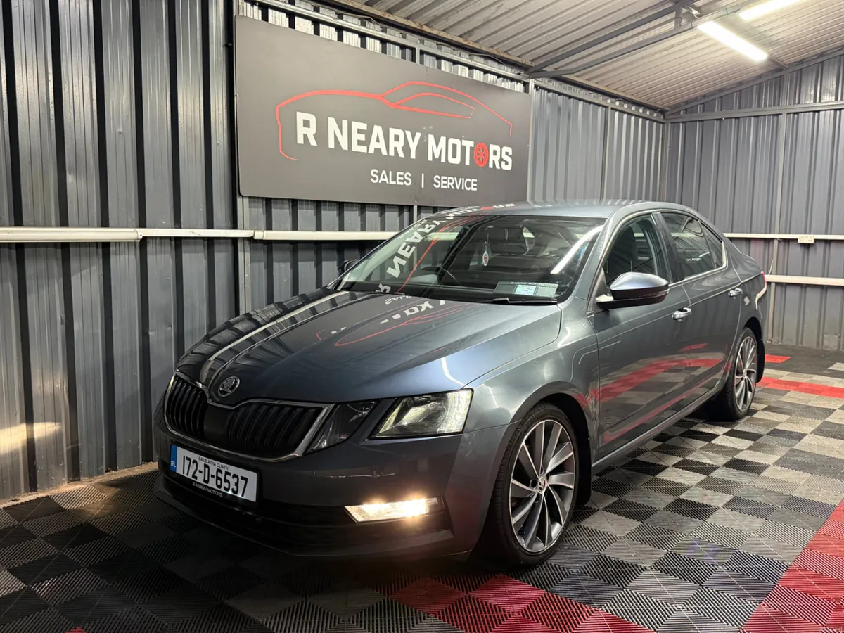 2017 172 Skoda Octavia AMBITION 1.6TDI 90HP Manual - Image 6