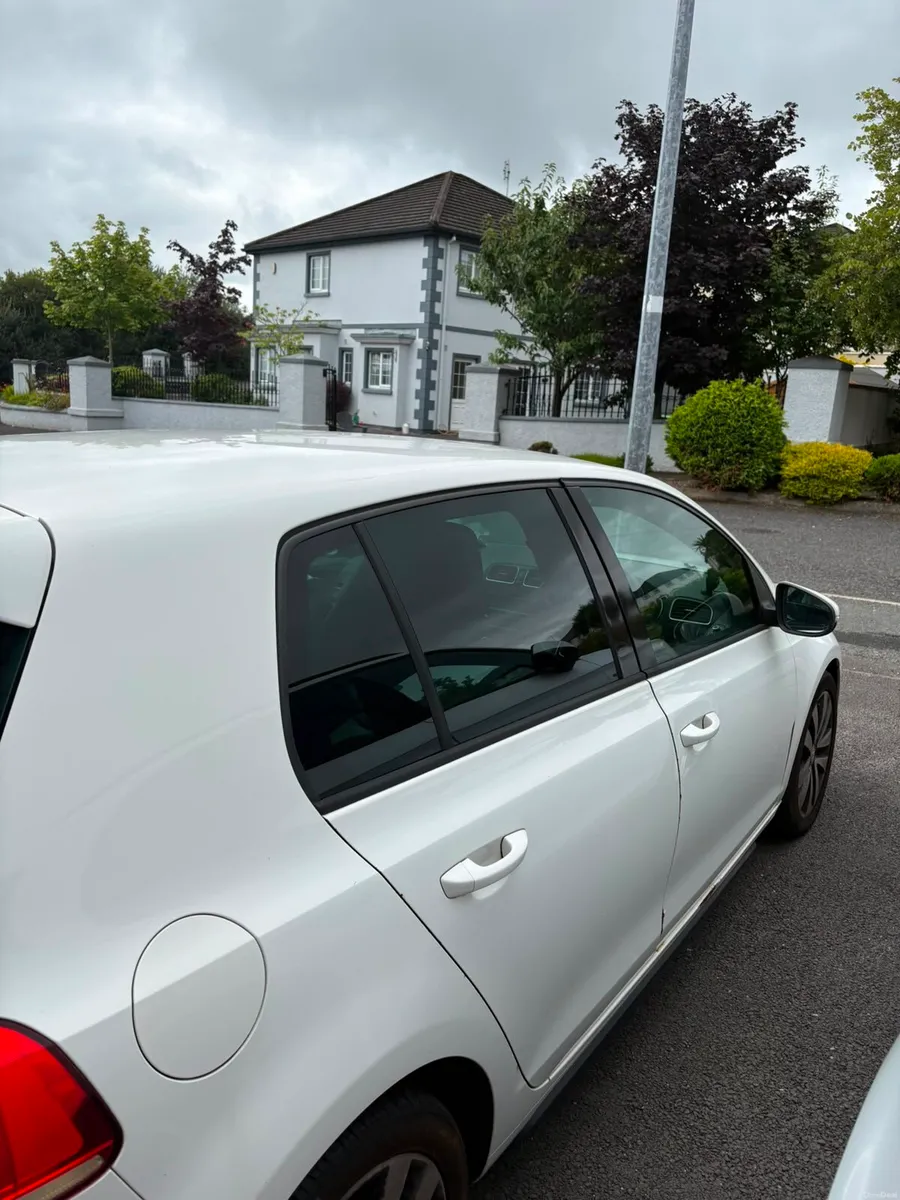 2011 VW Golf GTD - Image 2