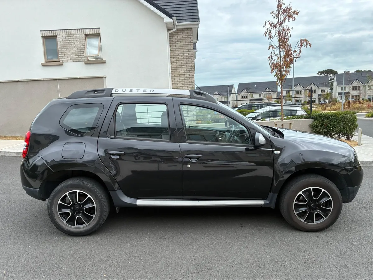 Dacia Duster 2016 Prestige Very LOW Mileage - Image 1