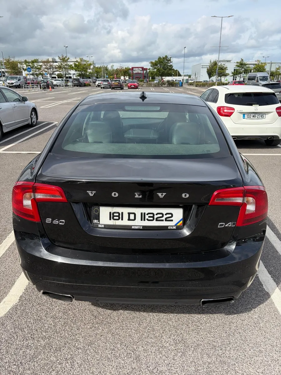 Volvo S60 2018 - Image 4