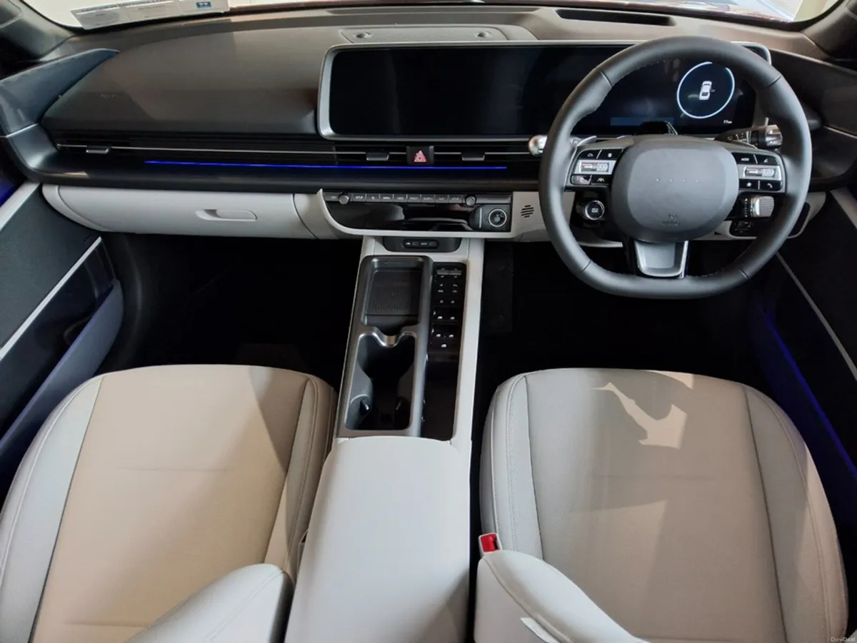 Hyundai IONIQ 6 Platinum 84kW ** Long Range ** - Image 5
