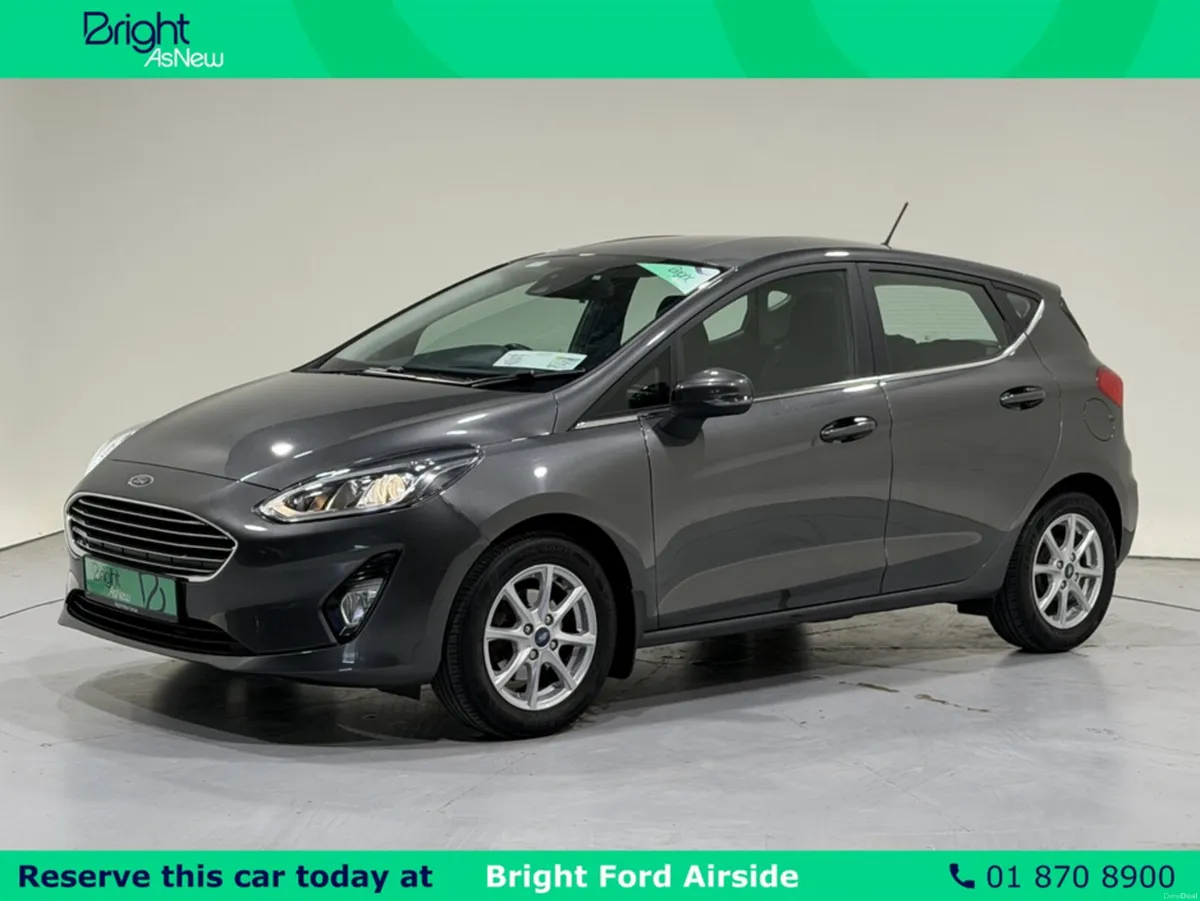 Ford Fiesta TITANIUM 1.1 85PS 5M 4DR - Image 3