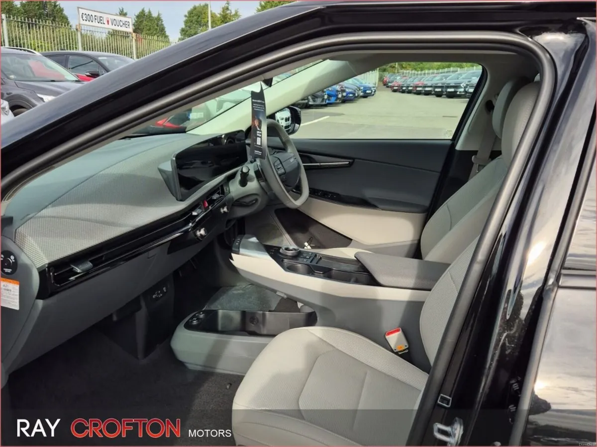 Kia EV6 Earth *0% APR* - Image 6