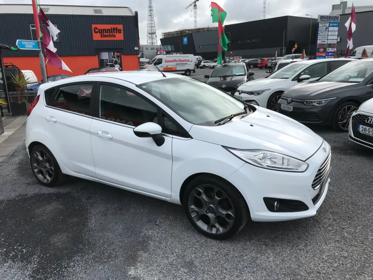 Ford Fiesta 2017 - Image 4