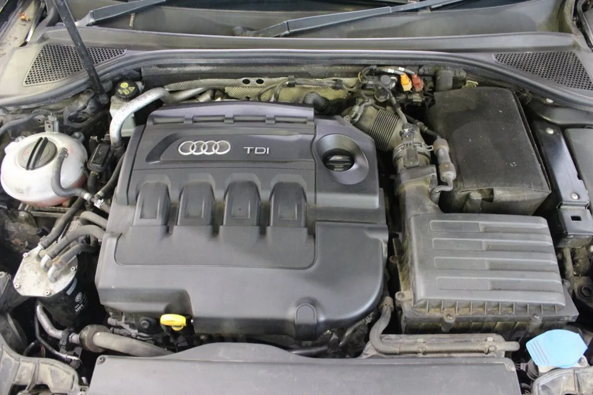 Audi A3 1.6 TDI SE 3DR - TENDER 9 - Image 4