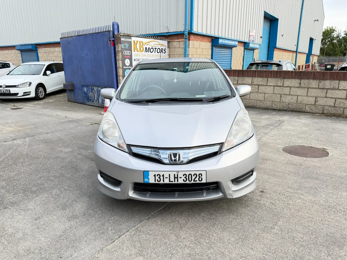 2013,Honda FIT SHUTTLE 5DR Automatic,New NCT - Image 2